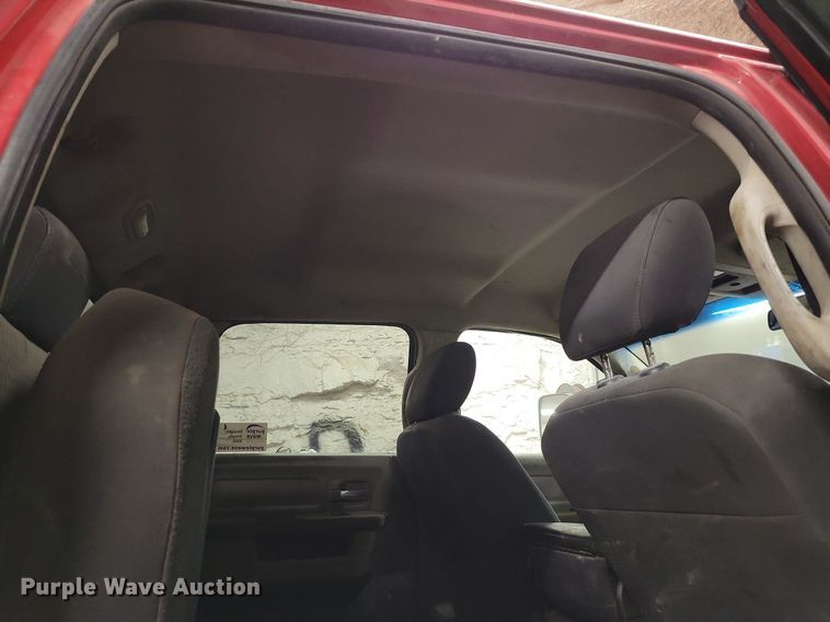 image for item DR7970 2011 Dodge Ram 5500HD Crew Cab utility / service truck