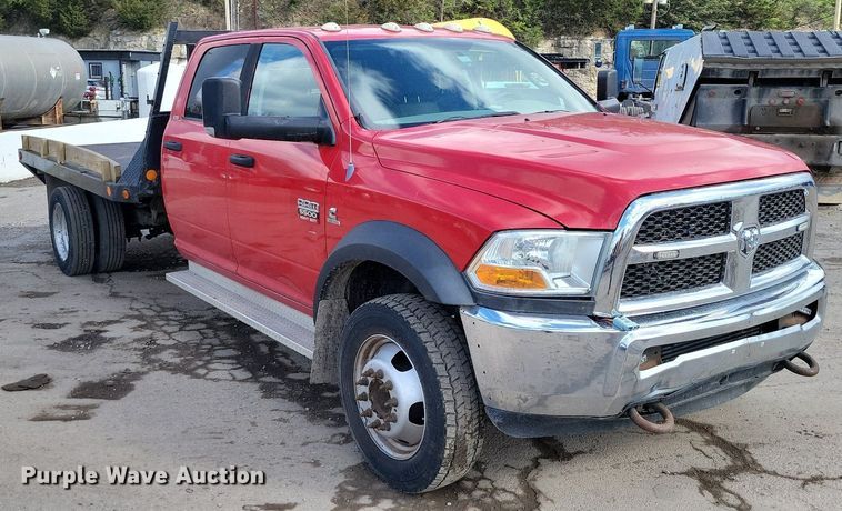 image for item DR7975 2011 Dodge Ram 5500HD Crew Cab flatbed truck