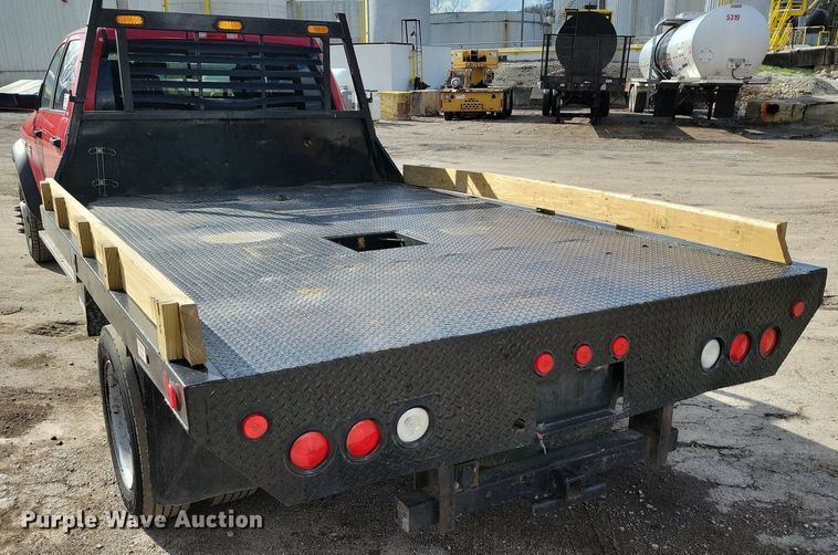 image for item DR7975 2011 Dodge Ram 5500HD Crew Cab flatbed truck