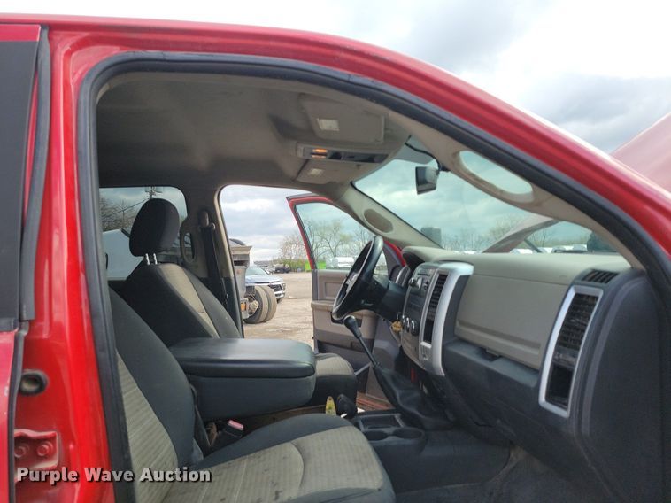 image for item DR7975 2011 Dodge Ram 5500HD Crew Cab flatbed truck