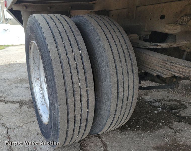 image for item DR7975 2011 Dodge Ram 5500HD Crew Cab flatbed truck