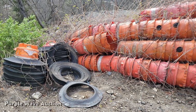 image for item DR7976 Approximately 425 traffic barrels