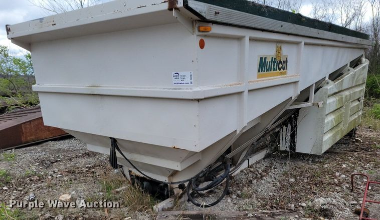 image for item DR7977 Bay-Lynx Multicat Spreader bed