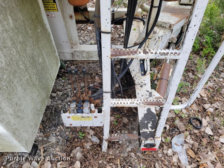 image for item DR7977 Bay-Lynx Multicat Spreader bed