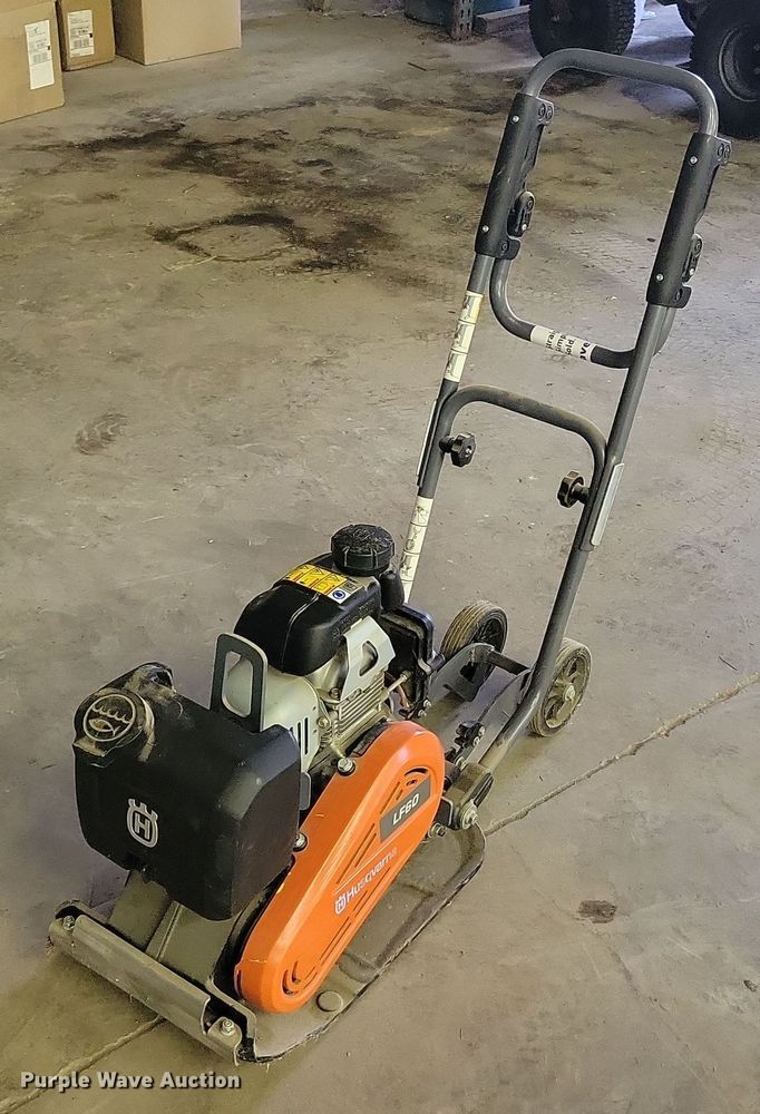image for item DR7979 Husqvarna  LF60 plate compactor