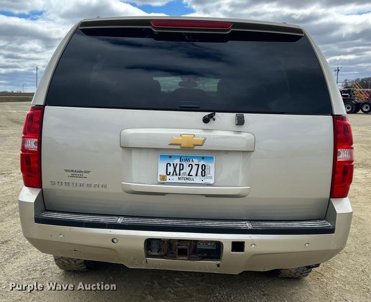 image for item DS0850 2013 Chevrolet Suburban LT SUV