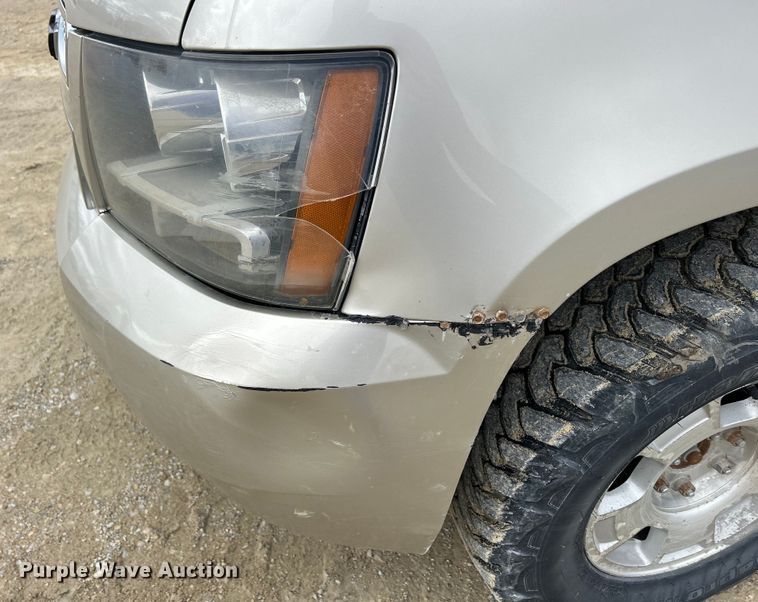 image for item DS0850 2013 Chevrolet Suburban LT SUV