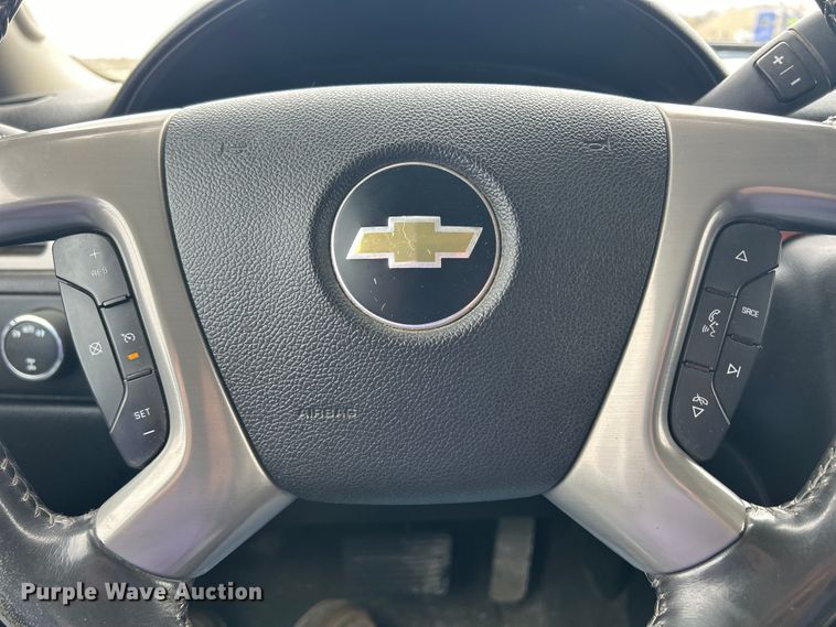 image for item DS0850 2013 Chevrolet Suburban LT SUV