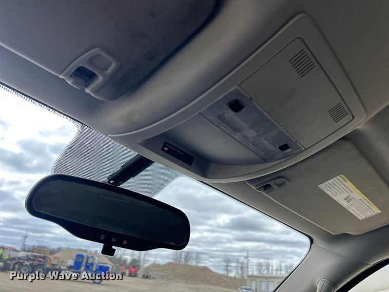 image for item DS0850 2013 Chevrolet Suburban LT SUV