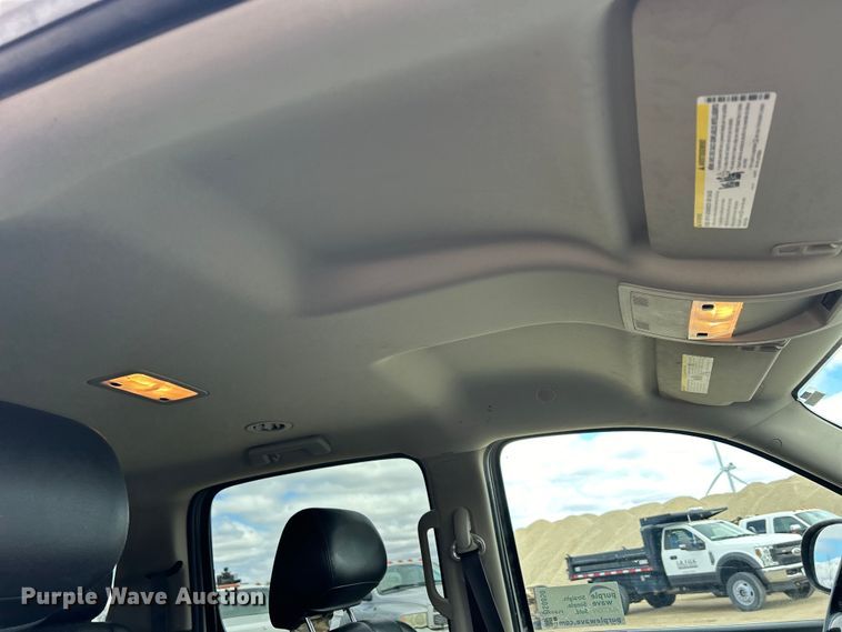 image for item DS0850 2013 Chevrolet Suburban LT SUV