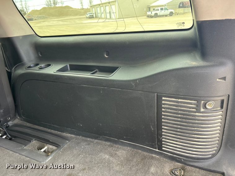 image for item DS0850 2013 Chevrolet Suburban LT SUV