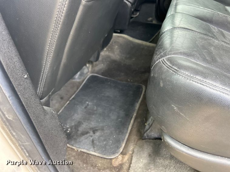 image for item DS0850 2013 Chevrolet Suburban LT SUV