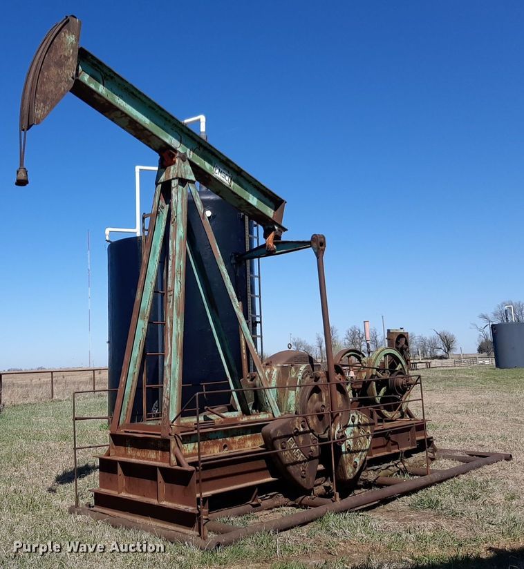 image for item DV9920 Emsco D80 pump jack