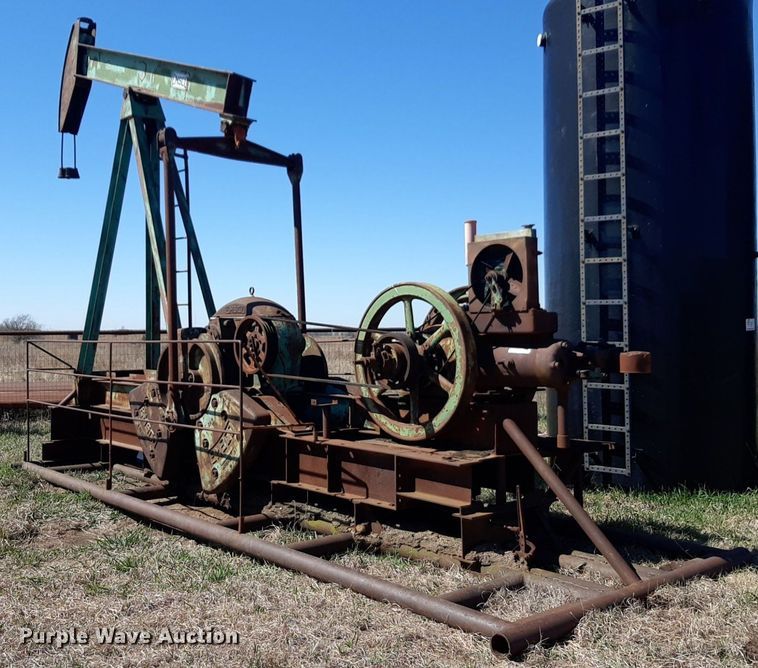 image for item DV9920 Emsco D80 pump jack