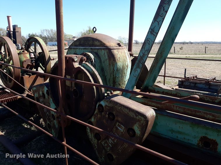 image for item DV9920 Emsco D80 pump jack