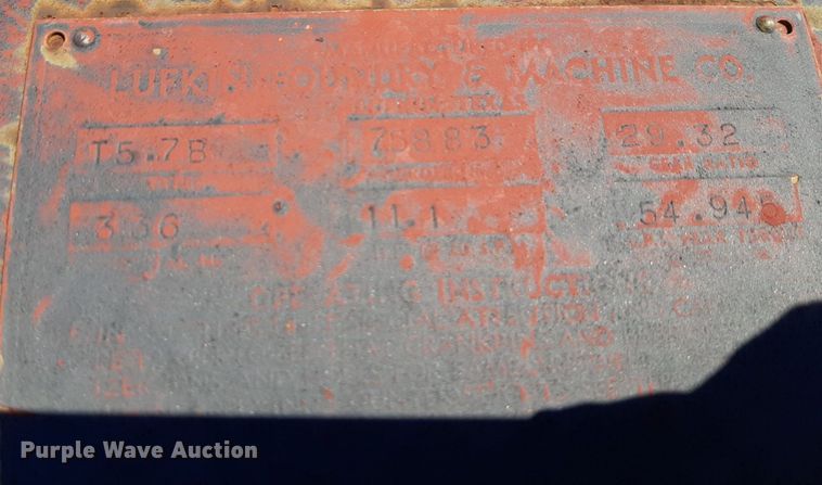 image for item DV9921 Lufkin pump jack