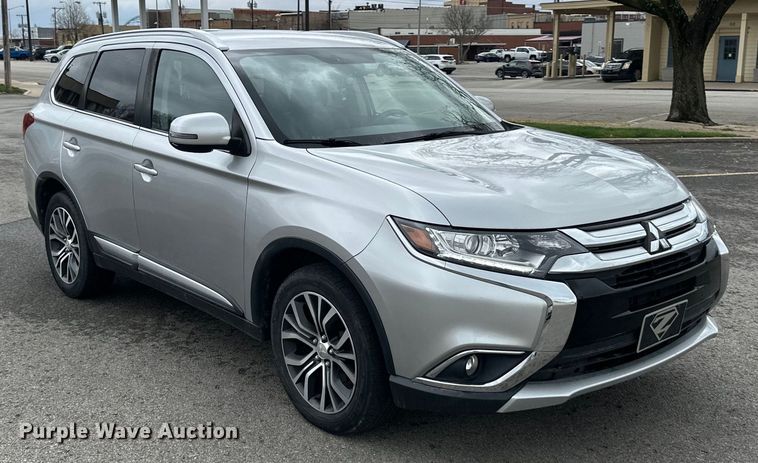 image for item DW2971 2018 Mitsubishi Outlander SEL SUV