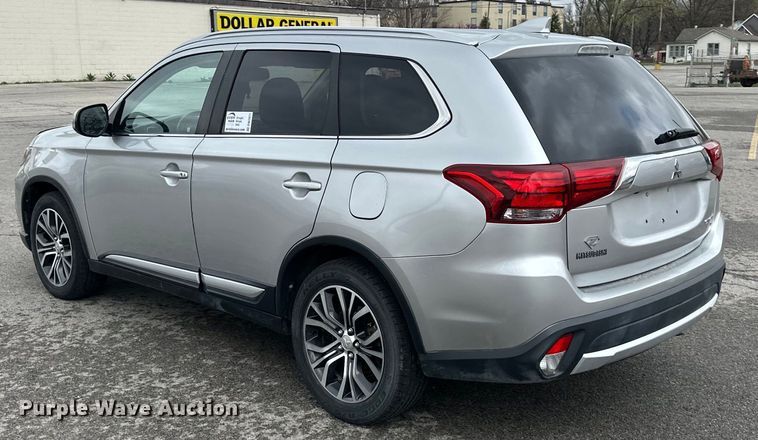 image for item DW2971 2018 Mitsubishi Outlander SEL SUV