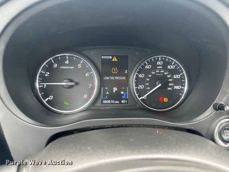 image for item DW2971 2018 Mitsubishi Outlander SEL SUV