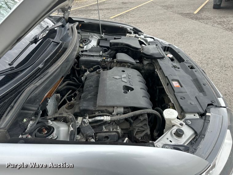 image for item DW2971 2018 Mitsubishi Outlander SEL SUV