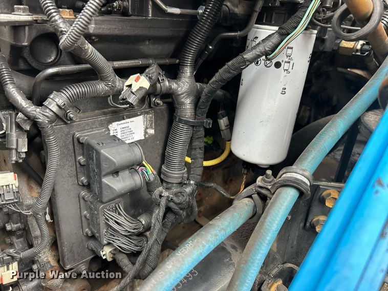 image for item EG1183 2007 Ford F650 Super Duty flatbed truck