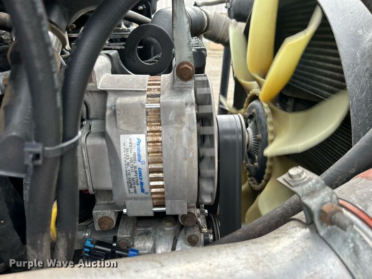 image for item EG1183 2007 Ford F650 Super Duty flatbed truck