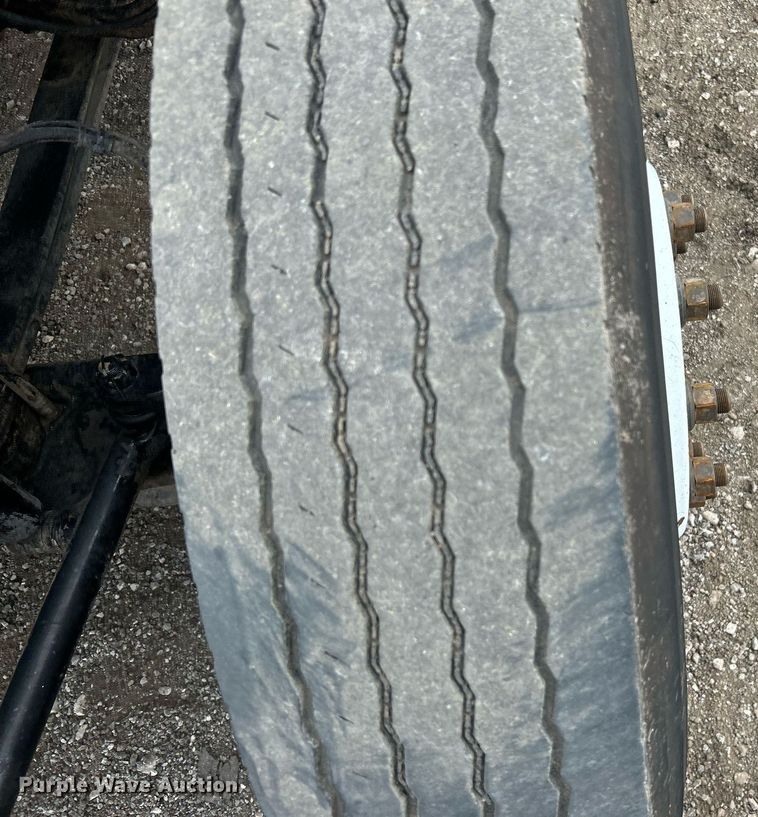 image for item EG1183 2007 Ford F650 Super Duty flatbed truck