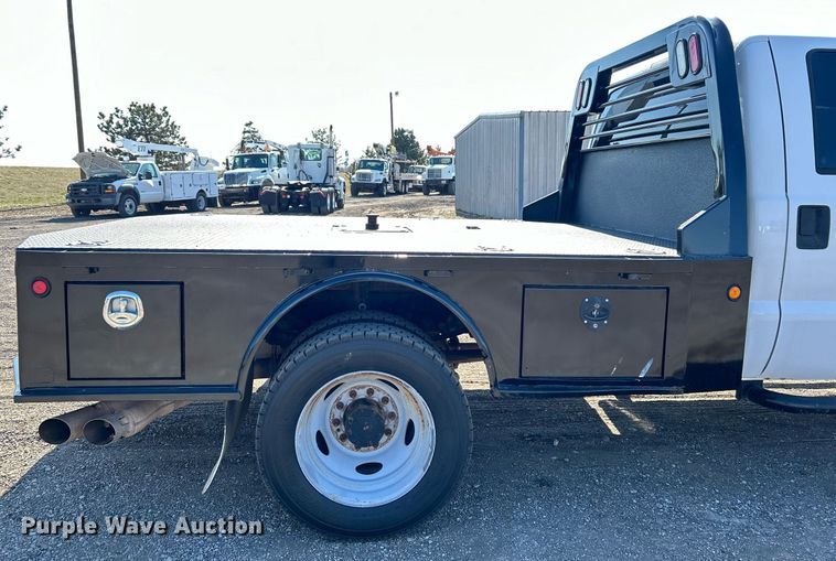 image for item EG1220 2015 Ford F550 Super Duty Crew Cab flatbed truck