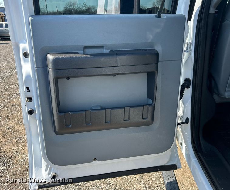 image for item EG1220 2015 Ford F550 Super Duty Crew Cab flatbed truck