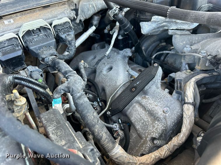 image for item EG1220 2015 Ford F550 Super Duty Crew Cab flatbed truck