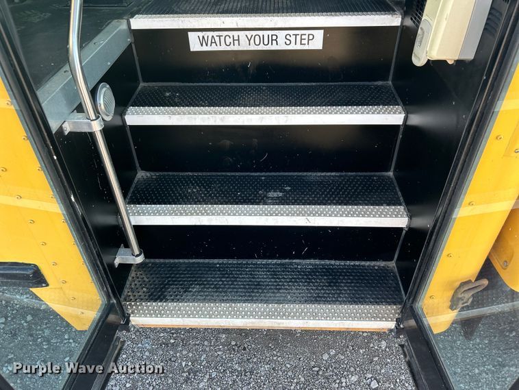 image for item EG1279 2013 International  school bus