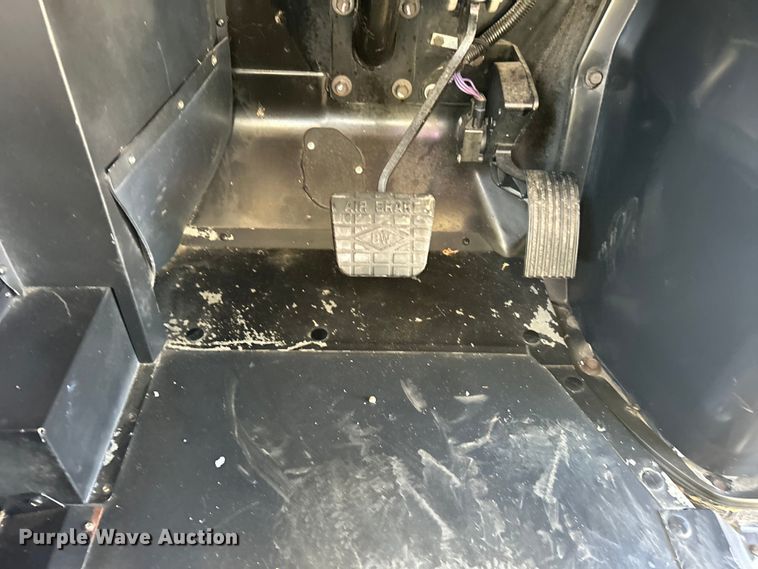 image for item EG1279 2013 International  school bus