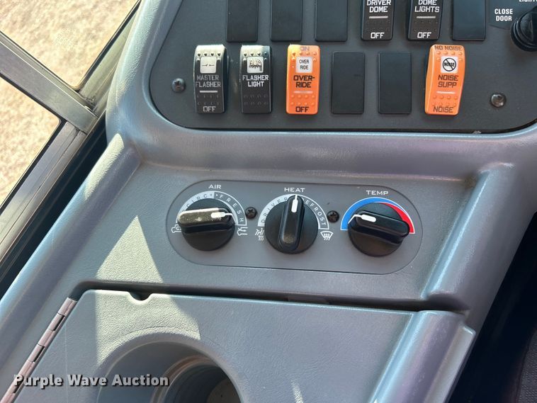 image for item EG1279 2013 International  school bus