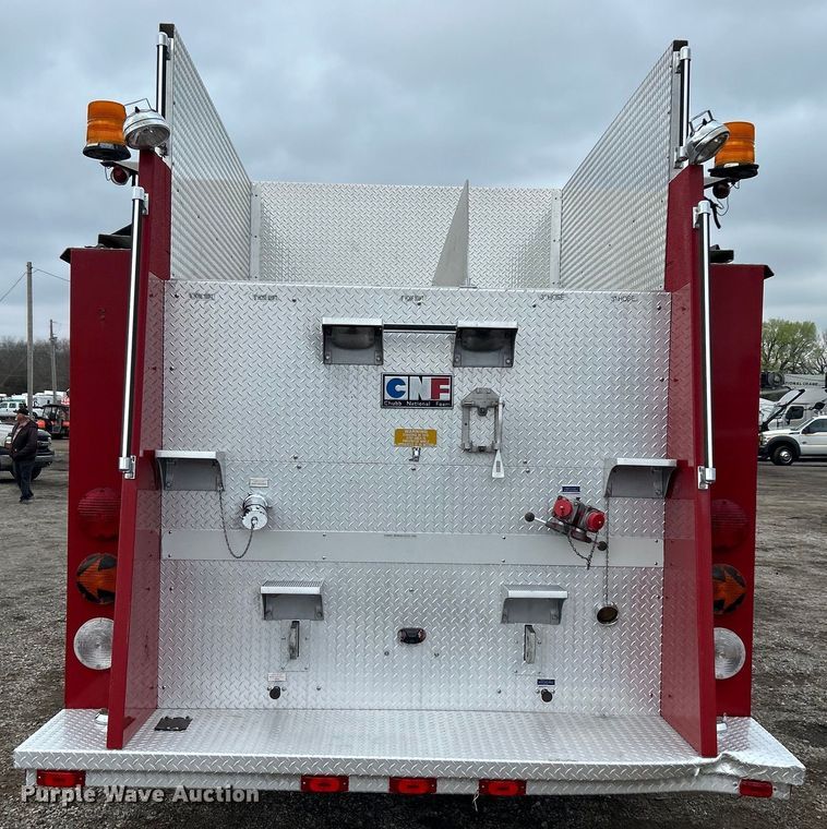 image for item EG1290 1993 International  4900 pumper fire truck