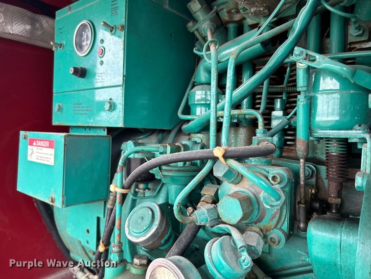 image for item EG1290 1993 International  4900 pumper fire truck