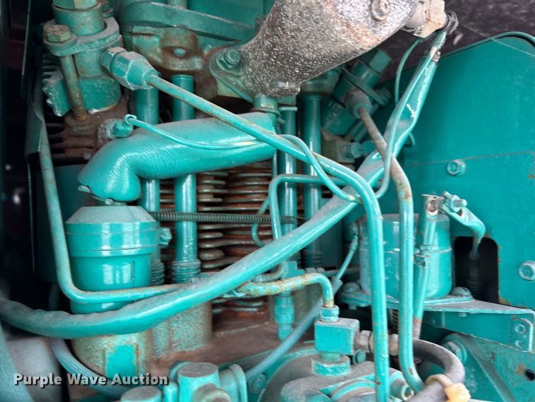 image for item EG1290 1993 International  4900 pumper fire truck