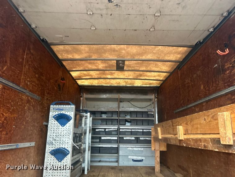 image for item EG1304 2010 Ford E450 box truck