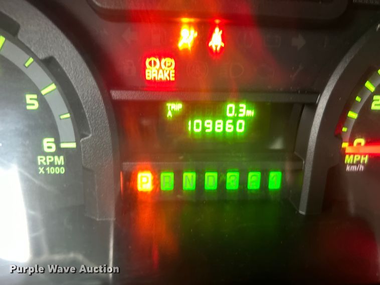 image for item EG1304 2010 Ford E450 box truck