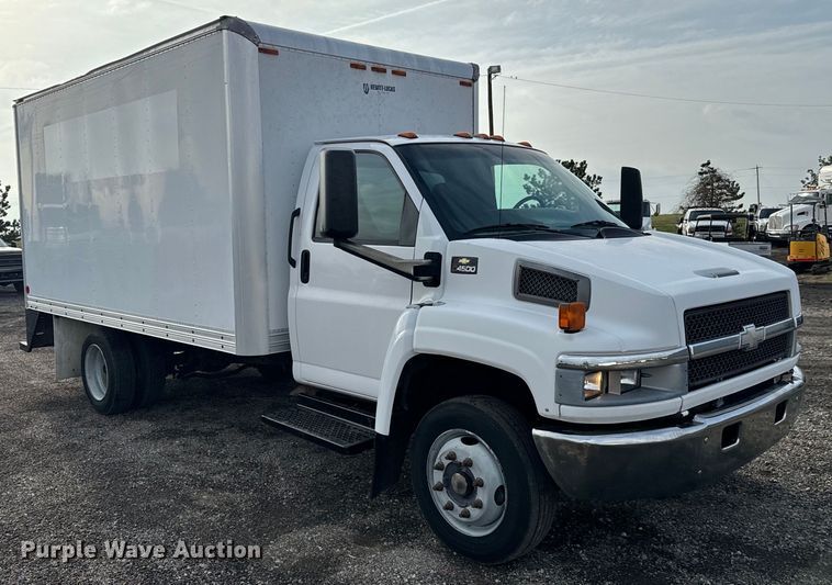 image for item EG1308 2007 Chevrolet  C4500 box truck