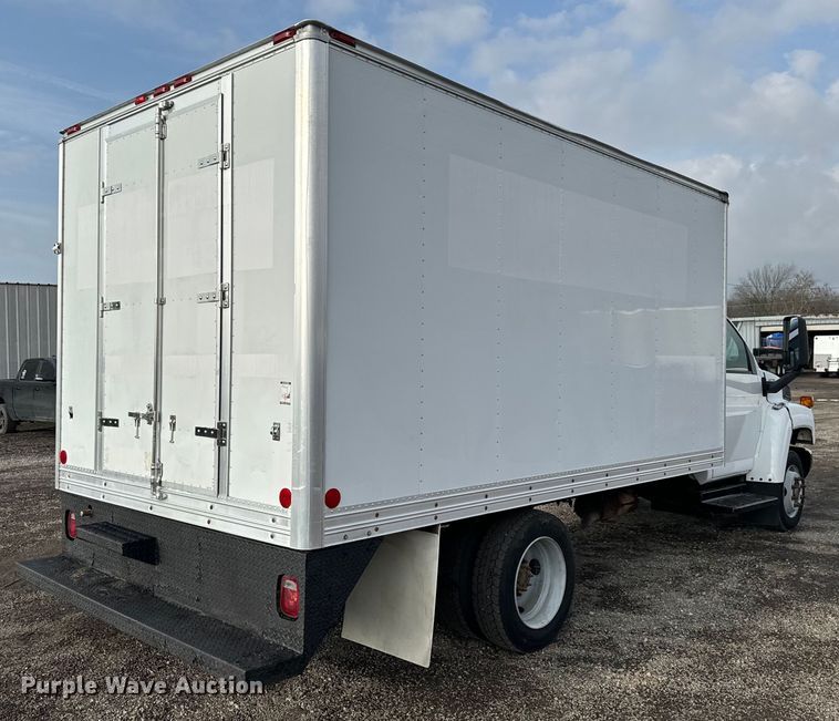 image for item EG1308 2007 Chevrolet  C4500 box truck