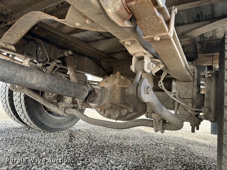 image for item EG1308 2007 Chevrolet  C4500 box truck