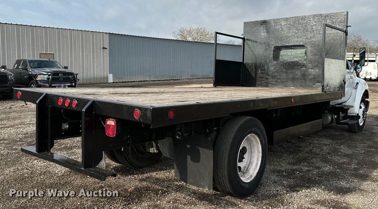 image for item EG1309 2008 Ford F650 Super Duty flatbed truck