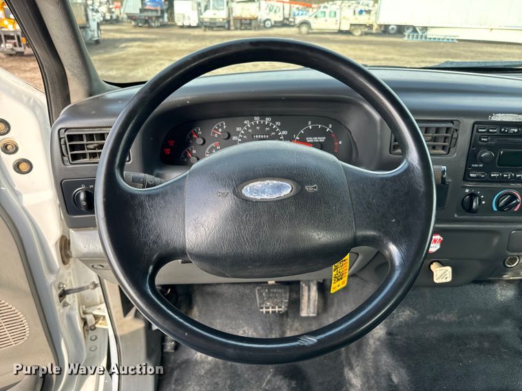 image for item EG1309 2008 Ford F650 Super Duty flatbed truck