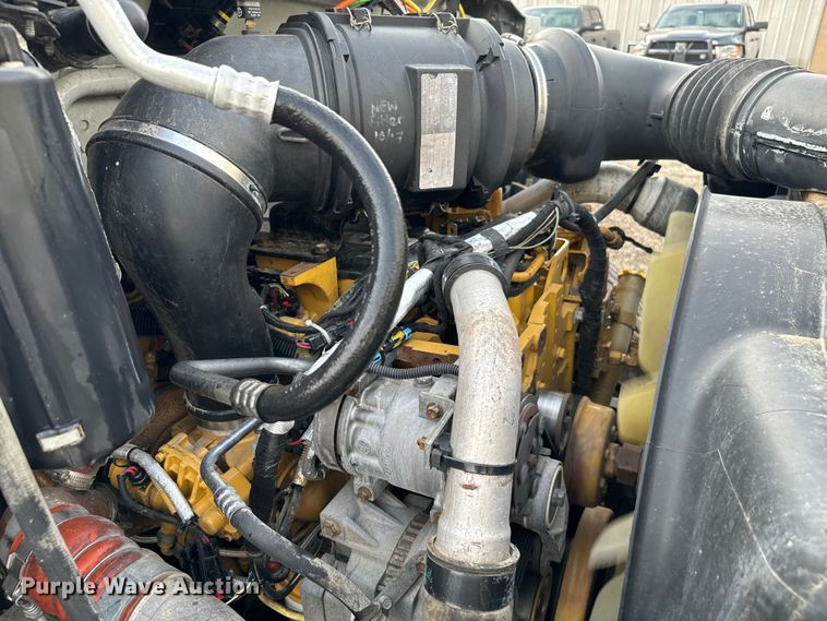 image for item EG1309 2008 Ford F650 Super Duty flatbed truck