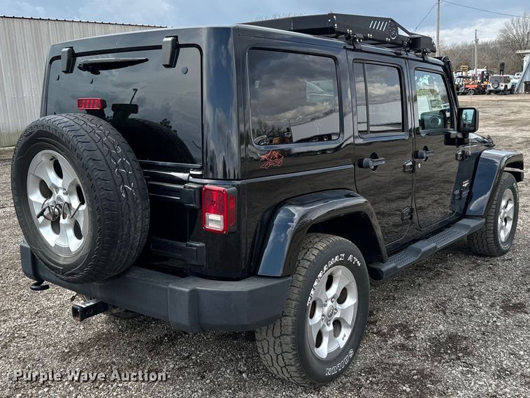 image for item EG1315 2014 Jeep Wrangler Unlimited  SUV