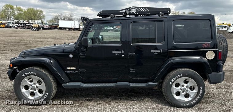 image for item EG1315 2014 Jeep Wrangler Unlimited  SUV