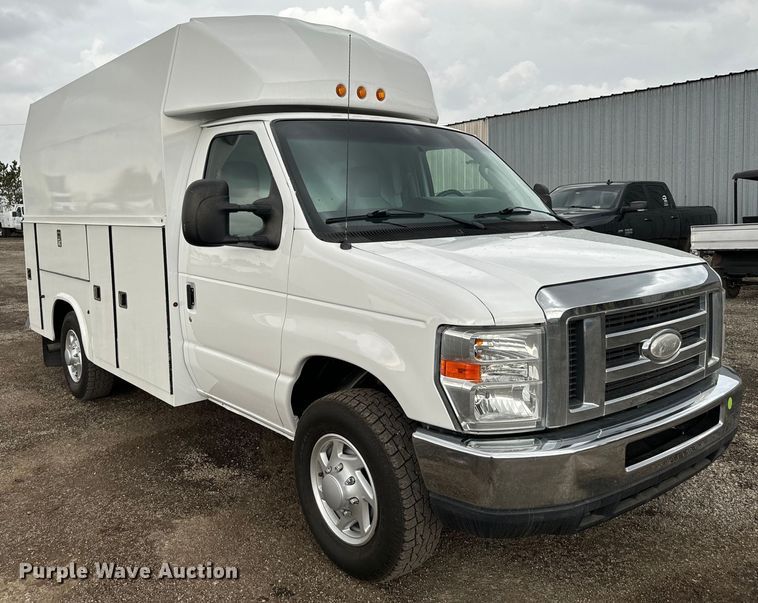 image for item EG1320 2014 Ford E350 Super Duty van