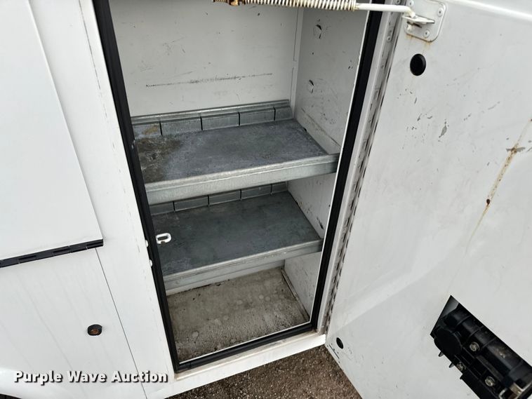 image for item EG1320 2014 Ford E350 Super Duty van