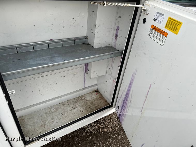 image for item EG1320 2014 Ford E350 Super Duty van