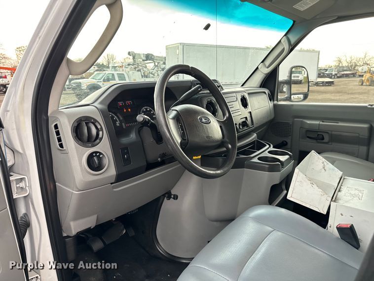 image for item EG1320 2014 Ford E350 Super Duty van